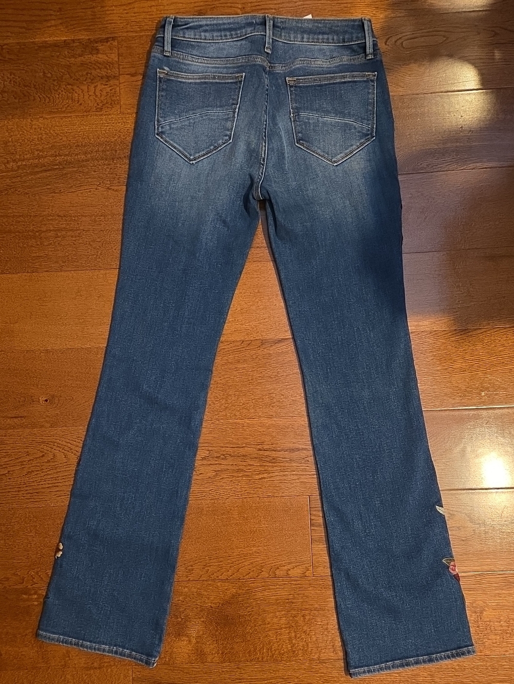 Sundance Driftwood Kelly Winterbird Embroidered Bootcut Jeans 27 NWT - Picture 4 of 7
